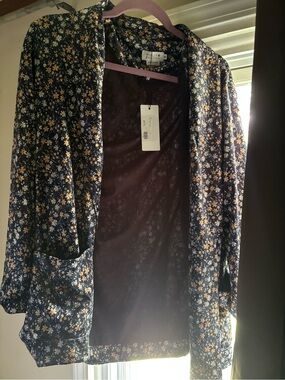 Molly Bracken Navy Floral Blazer Jacket
